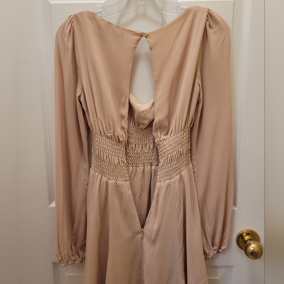 REFORMATION WILDER MINI DRESS LONG SLEEVES SMOCKED WAIST CHAMPAGNE SIZE 4 - Picture 8 of 15